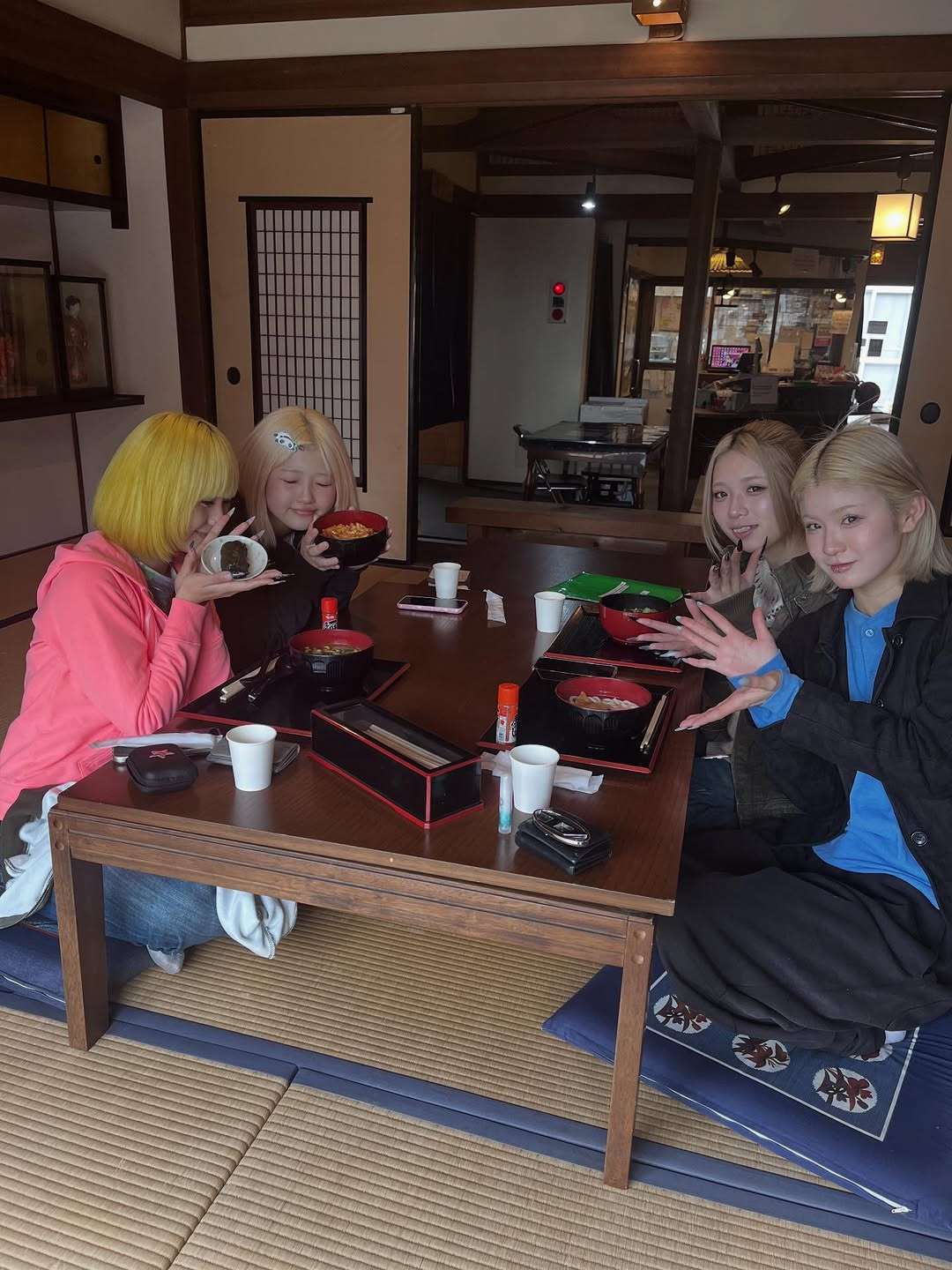 チャーミングでハイカラなお嬢様たちが遊びに来たよ